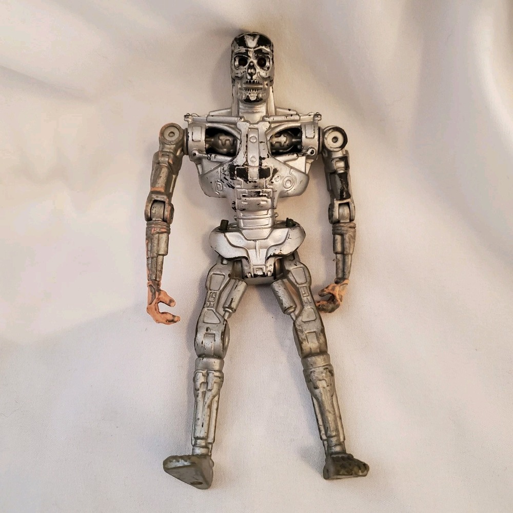 Vintage Terminator 2 T-800 Techno Punch 5.5" Action Figure Kenner Carolco 1991